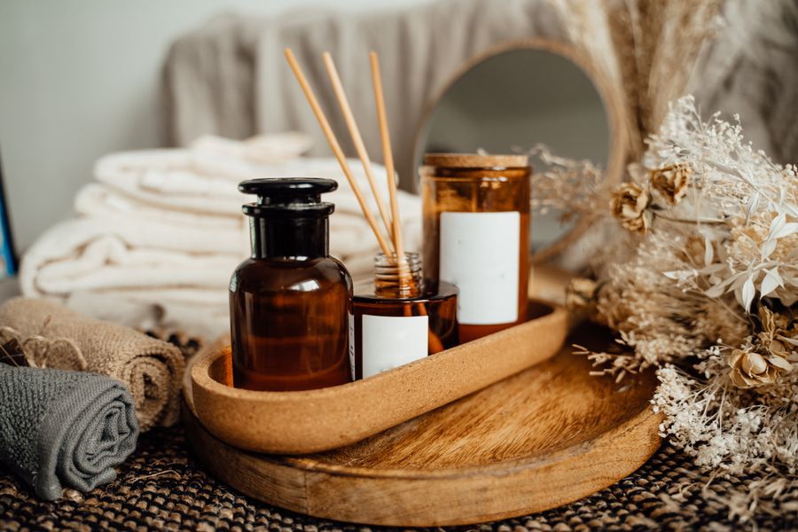 Spa oils & flowers